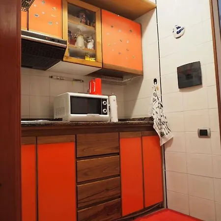 Semesterbostad Rux *